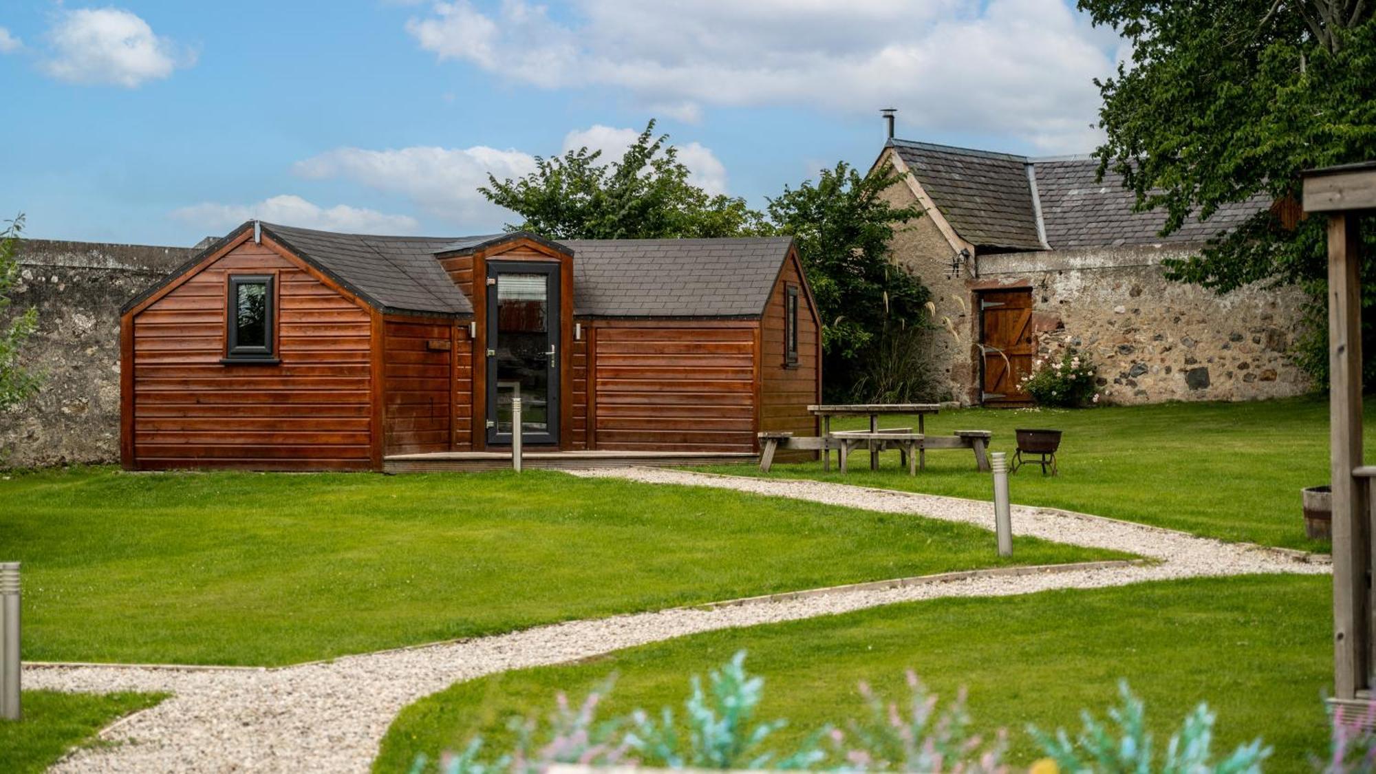 Delny Glamping Hotel Invergordon Bagian luar foto