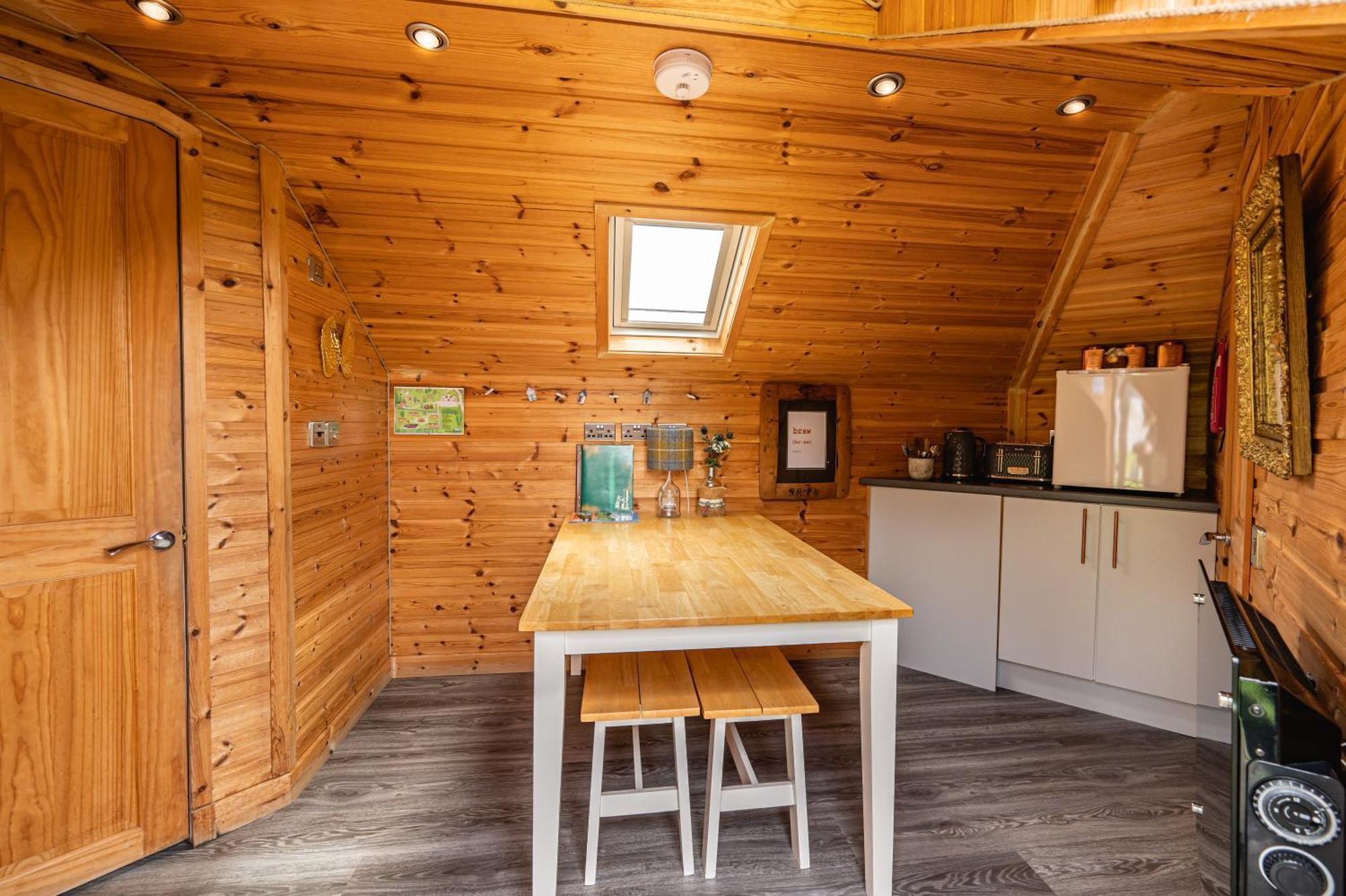 Delny Glamping Hotel Invergordon Bagian luar foto