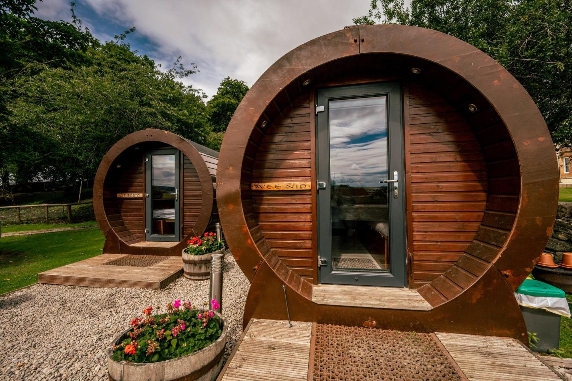 Delny Glamping Hotel Invergordon Bagian luar foto