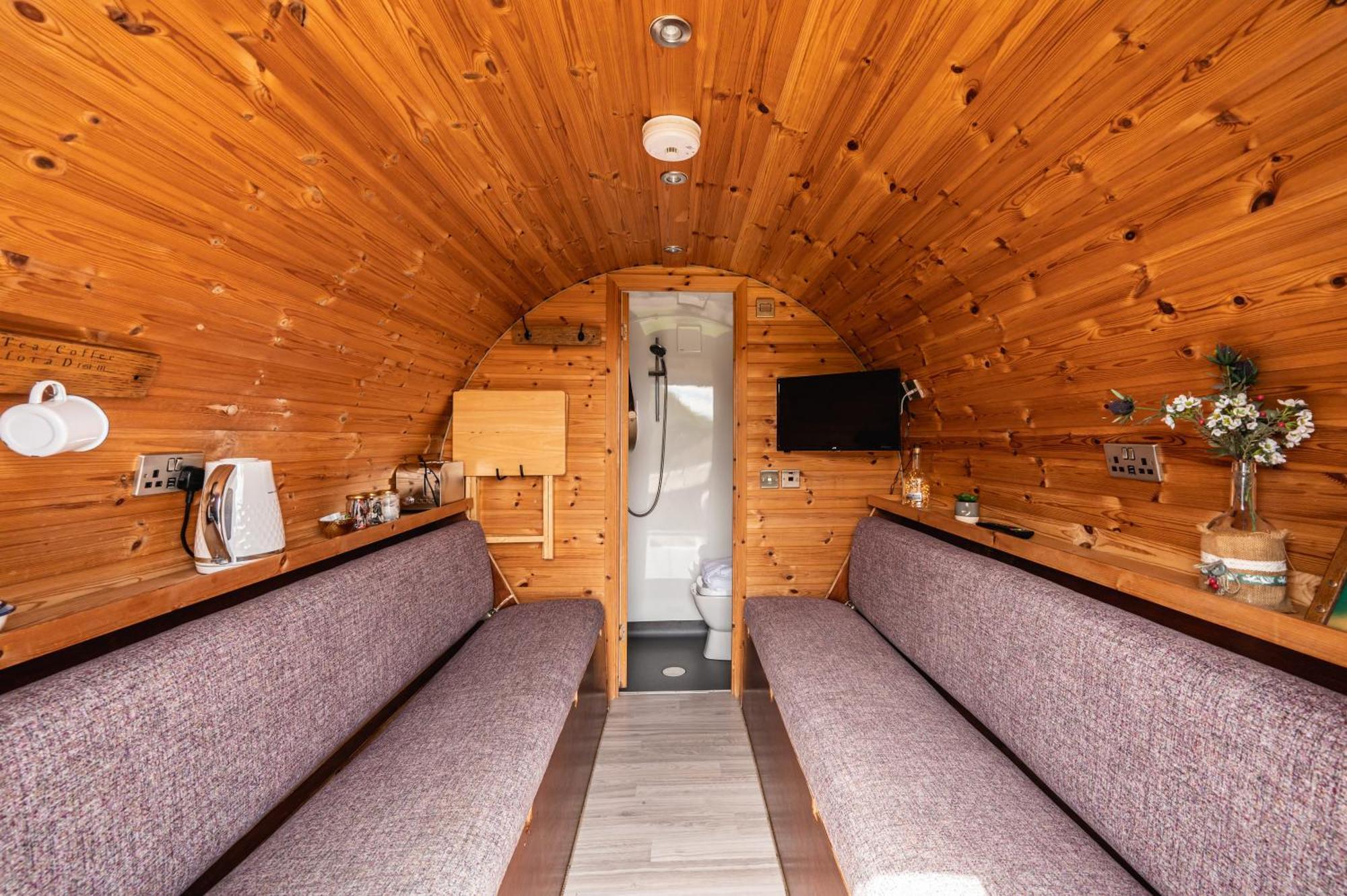 Delny Glamping Hotel Invergordon Bagian luar foto