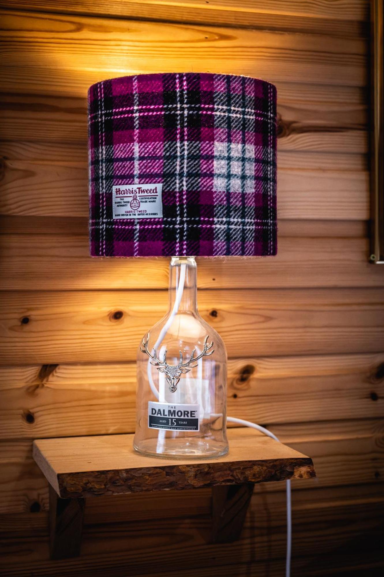 Delny Glamping Hotel Invergordon Bagian luar foto